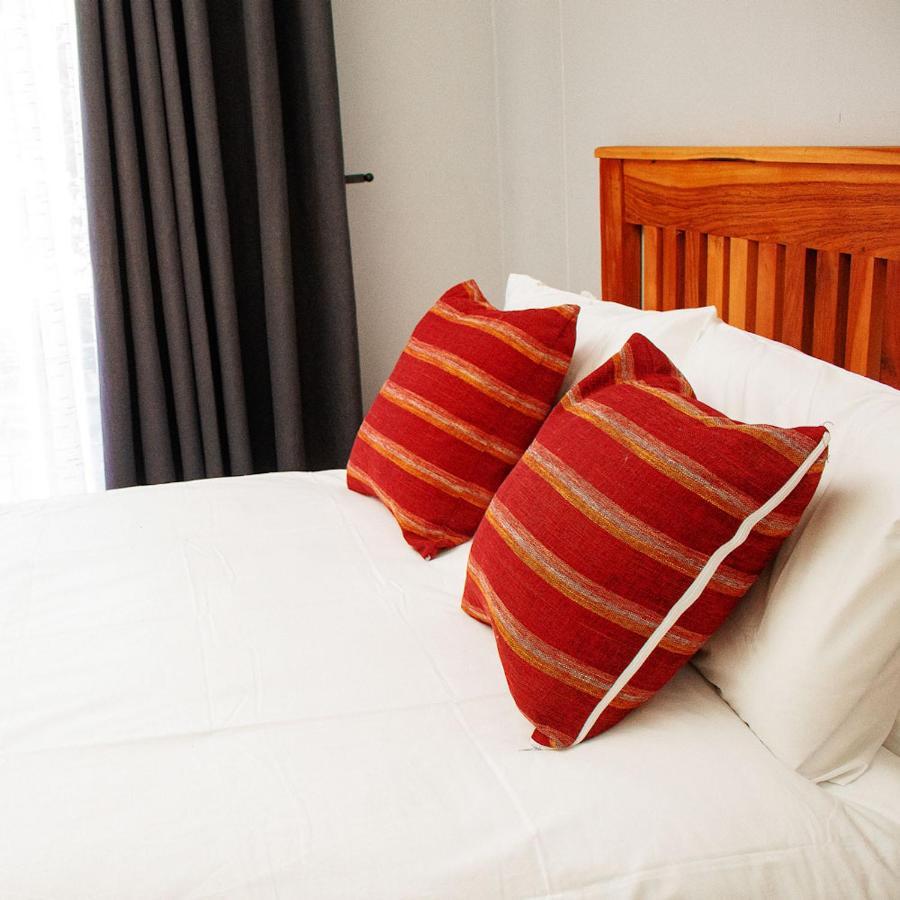 R Executive Apartments Хараре Экстерьер фото