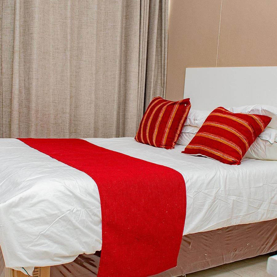 R Executive Apartments Хараре Экстерьер фото